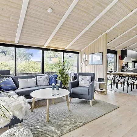 Natalija - 975m From The Sea In Nw Jutland By Interhome